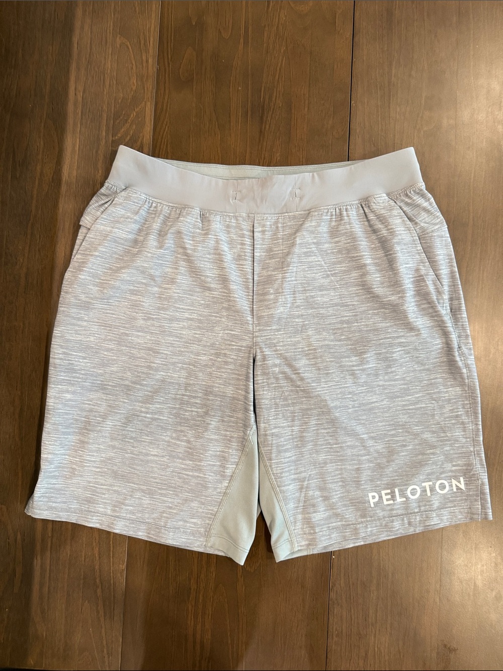 Peloton Lululemon Men's Heather Light Gray Athletic Shorts